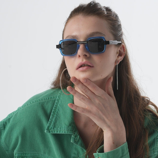 Renkli Çerçeve Güneş Gözlükleri - Freesbee Turkey